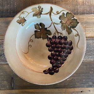 ZGallerie Vinyard Soup PLT
10 in Soup PLT
hand painted